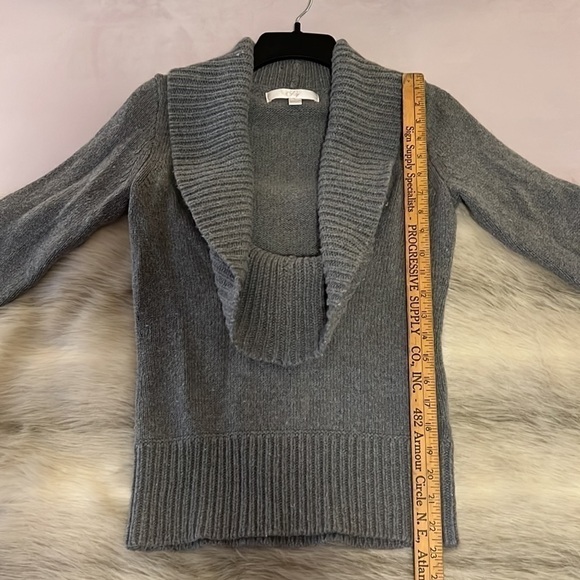 Vintage PRIZE Small Gray Cowl Neck Long Sleeve Y2K Plunging Neckline Sweater - Picture 8 of 14
